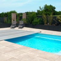Poolskydd Advantage bar cover över pool