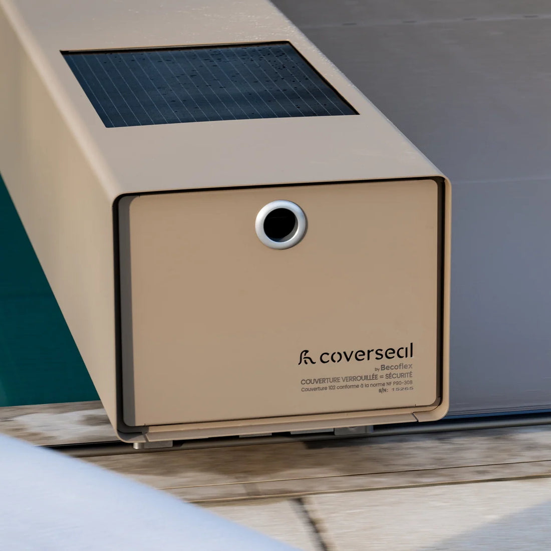 Coverseal Classic halvautomatiskt poolskydd